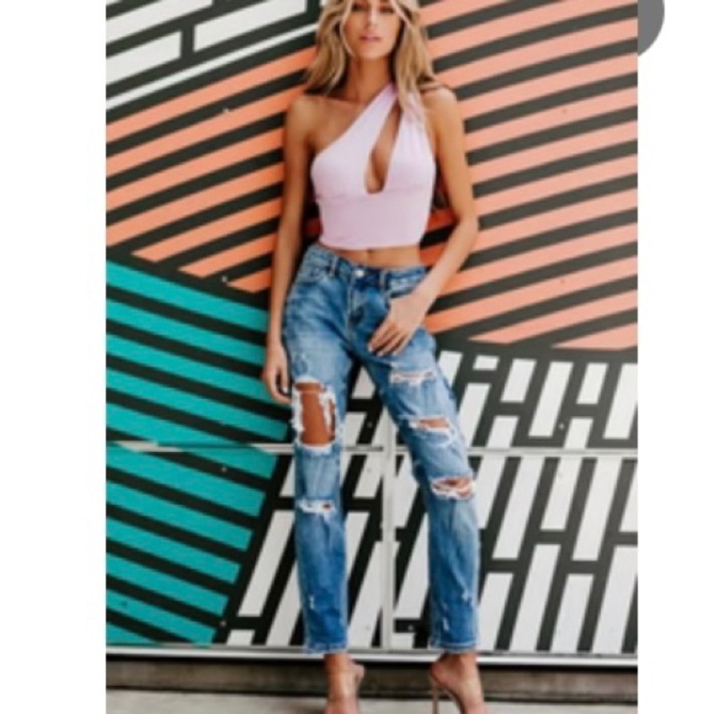 Chic Lilac Asymmetrical Crop Top